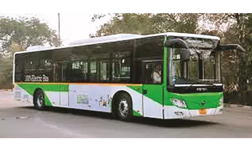 कंपनी का चालक तो कंडक्टर एसटी का होगा, 20 नई ई-बसें इसी माह से दौड़ेंगी कंपनी का चालक तो कंडक्टर एसटी का होगा, 20 नई ई-बसें इसी माह से दौड़ेंगी