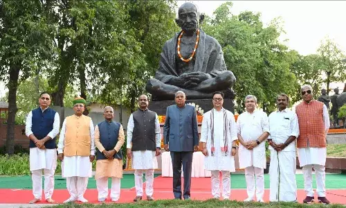 संसद परिसर में गांधी-बाबा साहेब की प्रतिमा को शिफ्ट करने पर भड़की कांग्रेस, जानिए पूरा मामला
