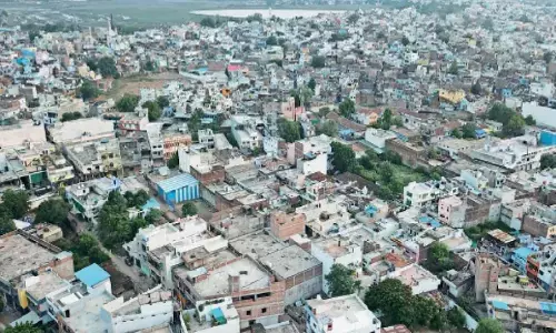 जिला कलेक्टर ने जारी किया आदेश, अवैध कॉलोनियों में शामिल जमीन की बिक्री पर लगाया गया प्रतिबंध जिला कलेक्टर ने जारी किया आदेश, अवैध कॉलोनियों में शामिल जमीन की बिक्री पर लगाया गया प्रतिबंध