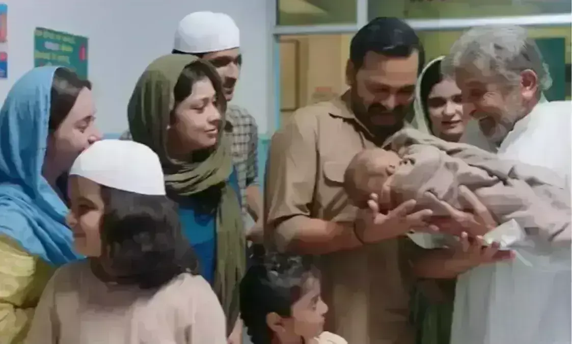 अदालत ने माना - फिल्म हमारे बारह महिलाओं के साथ होने वाले अत्याचार को बयां करती है अदालत ने माना - फिल्म हमारे बारह महिलाओं के साथ होने वाले अत्याचार को बयां करती है