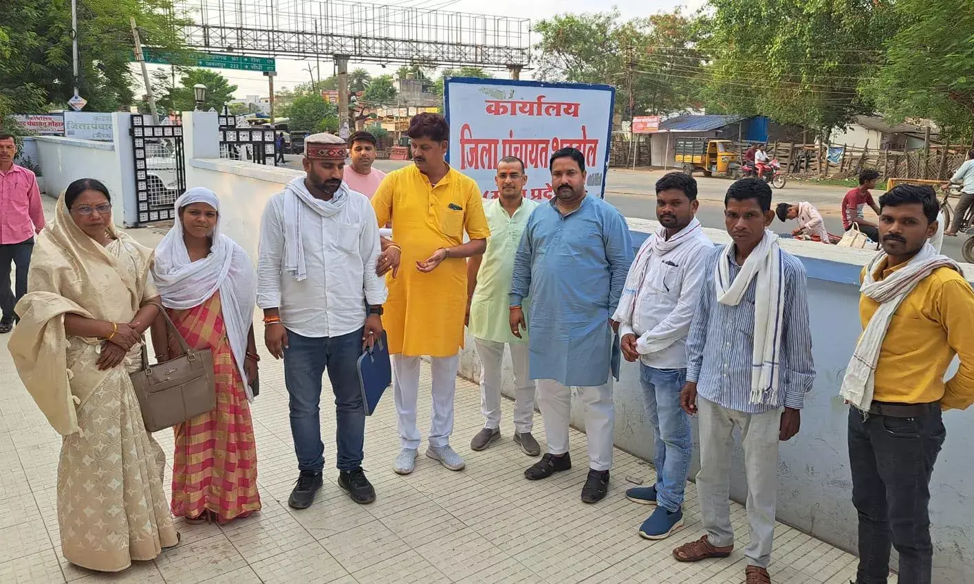 ढाई साल में सिर्फ 2 बैठक, पंचायत राज नहीं यहां अफसर शाही हावी