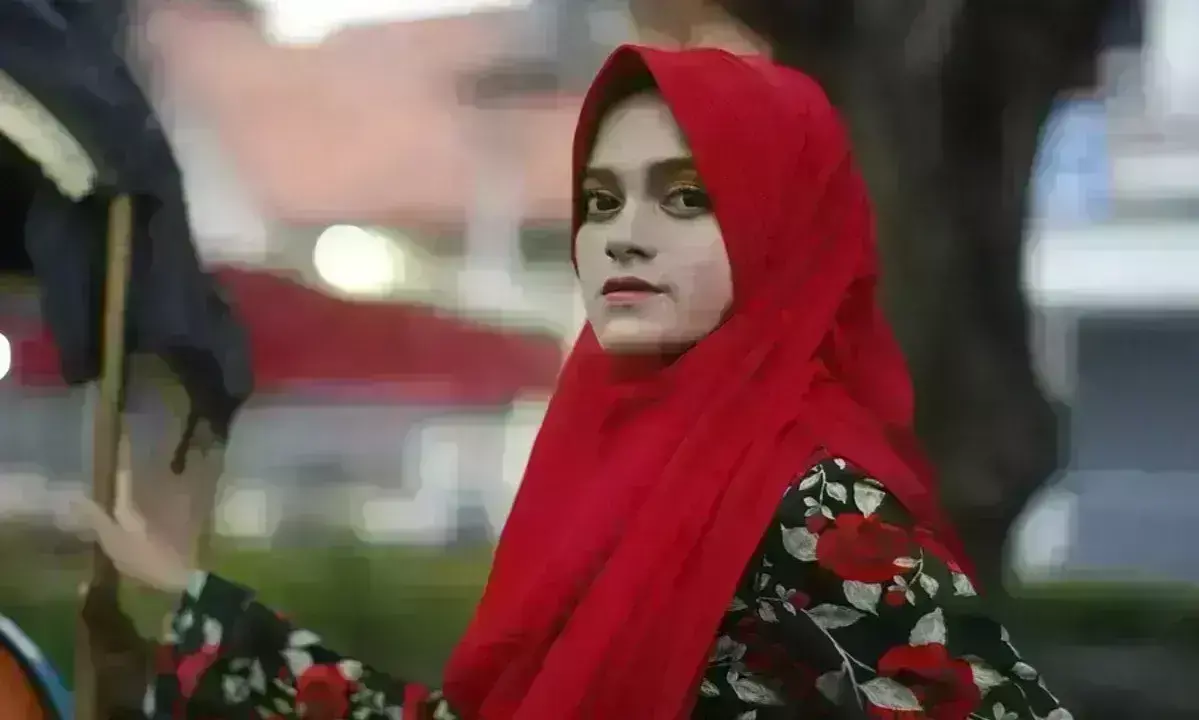 कॉलेज ड्रेस कोड में छात्राओं के हिजाब-नकाब और बुर्का प्रतिबंध को लेकर फैसला सुरक्षित