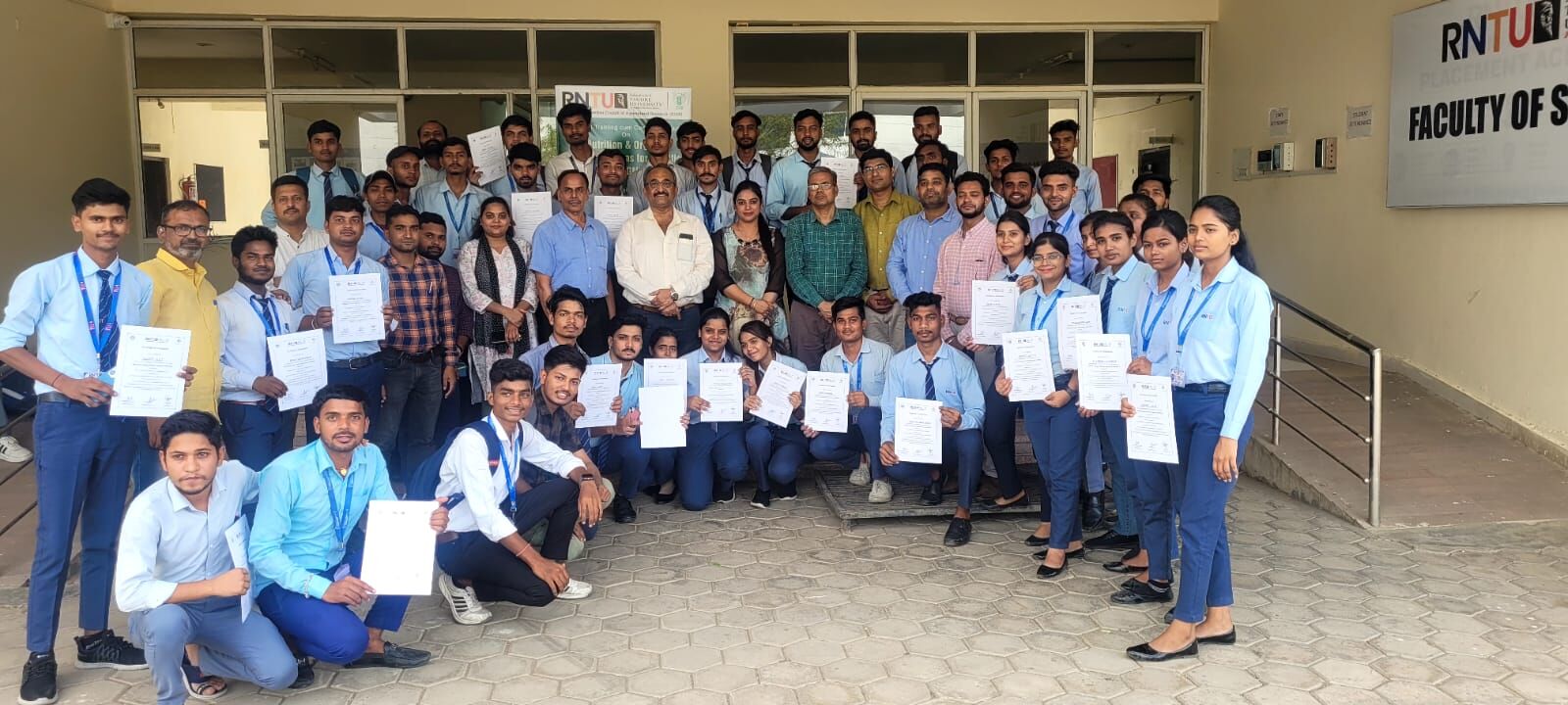 रबीद्रनाथ टैगोर विश्वविद्यालय के कृषि संकाय में 5 दिवसीय सर्टिफिकेट कोर्स सम्पन्न