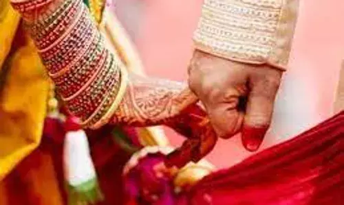 नवयुगलों को 50 हजार रुपए देने की सरकार की योजना को लगा ग्रहण नवयुगलों को 50 हजार रुपए देने की सरकार की योजना को लगा ग्रहण