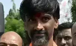 मराठा नेता जरांगे का आरोप - दो समाजों में झगड़ा लड़ाने की हो रही है कोशिश