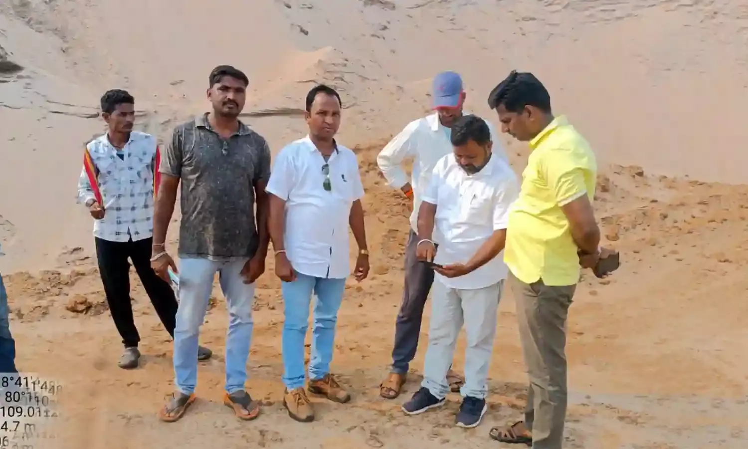 रेत तस्करी पर लगाम कसने प्रशासन ने की गोदावरी नदी की सीमा निर्धारित
