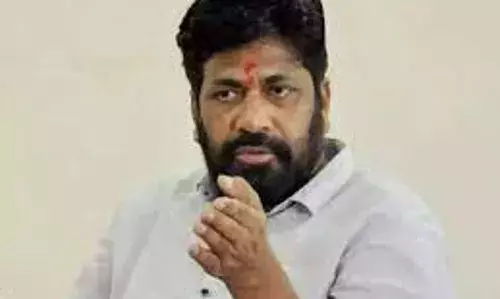 बालासाहब ठाकरे ने आनंद दिघे को जैैसे मारा, वैसे शिंदे ने नहीं मारा तो मैं मारूंगा! बालासाहब ठाकरे ने आनंद दिघे को जैैसे मारा, वैसे शिंदे ने नहीं मारा तो मैं मारूंगा!