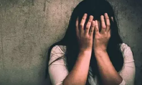 घर में घुसकर नाबालिग से छेड़छाड़ और परिजनों से मारपीट के 2 आरोपी गिरफ्तार घर में घुसकर नाबालिग से छेड़छाड़ और परिजनों से मारपीट के 2 आरोपी गिरफ्तार