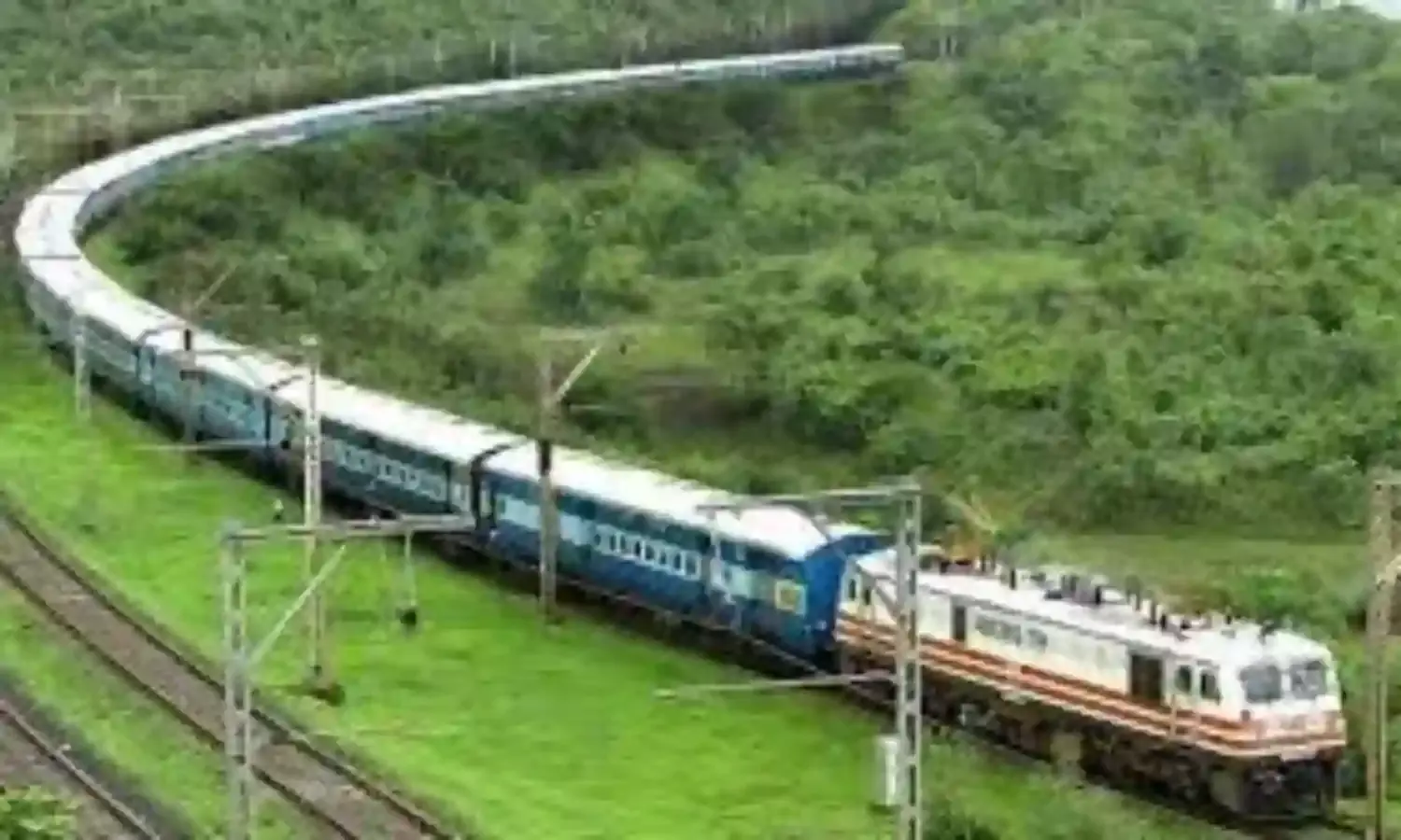 जनरल कोच में सफर करना होगा आसान, ट्रेनों में 2 की जगह 4 कोच लगाने की तैयारी