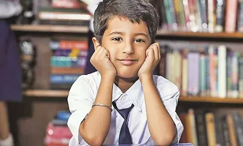 पहले ही दिन छात्रों को 4 पुस्तकों का सेट दिया जाएगा, स्कूलों में पहुंचीं किताबें पहले ही दिन छात्रों को 4 पुस्तकों का सेट दिया जाएगा, स्कूलों में पहुंचीं किताबें