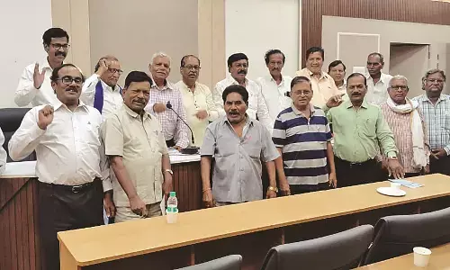 भाजपा करे करार का पालन,मंत्रिमंडल विस्तार में मंत्री पद व विधानपरिषद में दें जगह भाजपा करे करार का पालन,मंत्रिमंडल विस्तार में मंत्री पद व विधानपरिषद में दें जगह