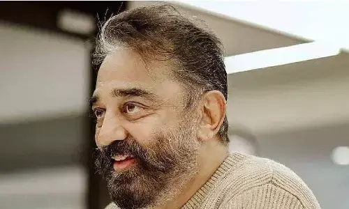 कमल हासन ने कहा - सरकार से सवाल पूछने वाली फिल्में बनाना अब जोखिम भरा कमल हासन ने कहा - सरकार से सवाल पूछने वाली फिल्में बनाना अब जोखिम भरा