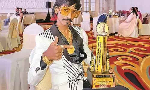 नागपुर के सितारे अंतरराष्ट्रीय स्तर पर चमके , कुछ को मिला अवार्ड, कुछ हुए नामित नागपुर के सितारे अंतरराष्ट्रीय स्तर पर चमके , कुछ को मिला अवार्ड, कुछ हुए नामित