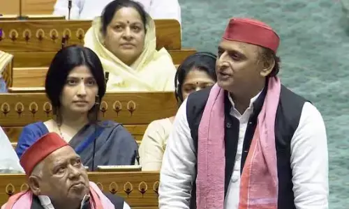 दिल्ली की सियासत में अखिलेश यादव ने बनाई पकड़, अब लखनऊ में लेने पड़ेंगे कुछ अहम फैसले