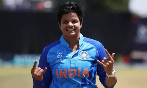 शेफाली वर्मा ने जड़ा ऐतिहासिक दोहरा शतक, 23 चौके-आठ छक्के के साथ 205 रन शेफाली वर्मा ने जड़ा ऐतिहासिक दोहरा शतक, 23 चौके-आठ छक्के के साथ 205 रन