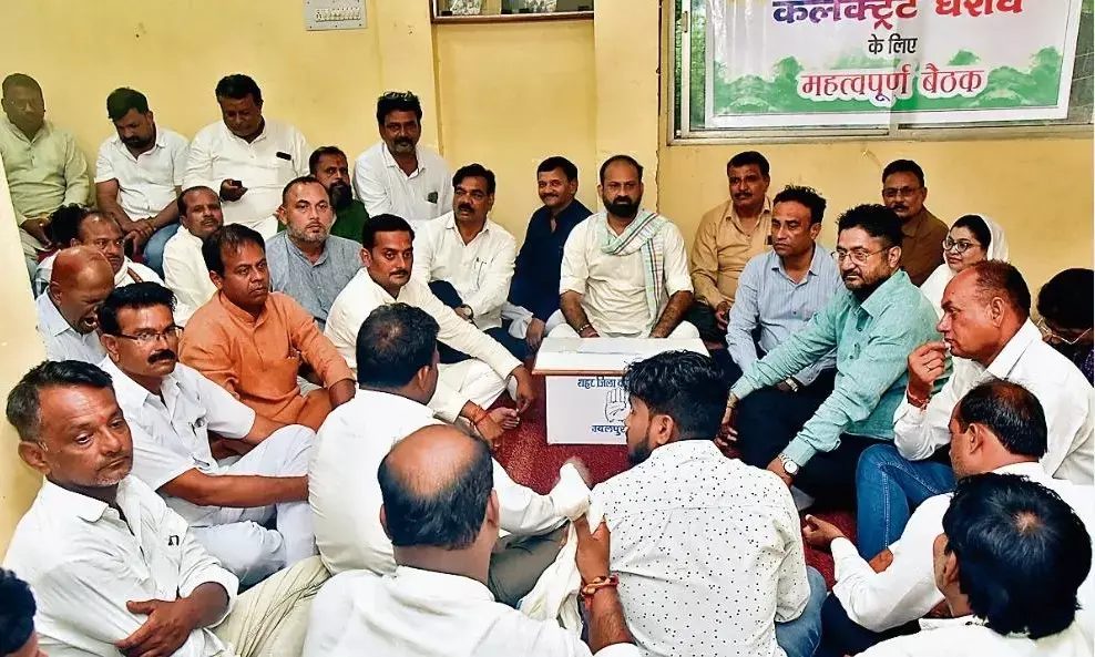छात्रों के भविष्य से खिलवाड़ बर्दाश्त नहीं