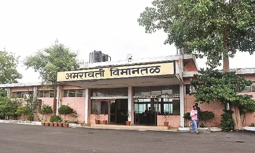 अमरावती के बेलोरा एयरपोर्ट पर 10 एकड़ में बनेगा पायलट प्रशिक्षण केंद्र अमरावती के बेलोरा एयरपोर्ट पर 10 एकड़ में बनेगा पायलट प्रशिक्षण केंद्र