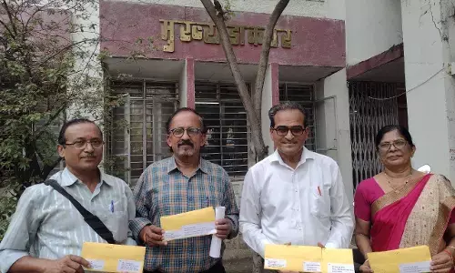 ऑनलाइन गेमिंग का विरोध,  शाहरुख, ऋतिक, कोहली, धोनी और मंदाना को भेजे पत्र