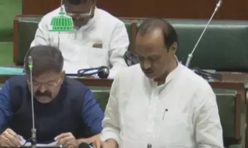 उदय सामंत ने कहा - पालघर के वाडा में बनेगी नई एमआईडीसी, अजित बोले- पुरानी पेंशन को लेकर अधर में नहीं छोड़ेगी सरकार