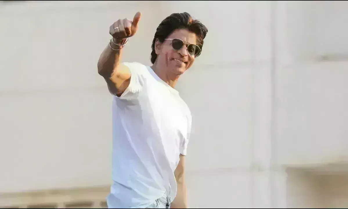 शाहरुख खान के फैंस के लिए बड़ी खुशखबरी, एक्टर को लोकार्नो फिल्म फेस्टिवल में विदेश में मिलेगा ये सम्मान