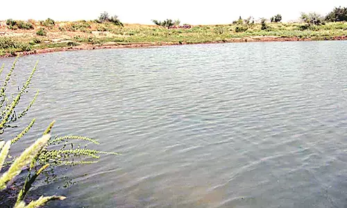 वेणा नदी पर गए थे फोटो शूट करने , दो युवक तेज बहाव में गिरकर बहे