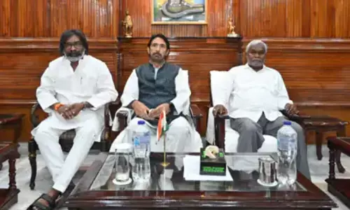 तीसरी बार सीएम की कुर्सी संभालेंगे हेमंत सोरेन, चंपई सोरेन ने राज्यपाल को सौंपा इस्तीफा