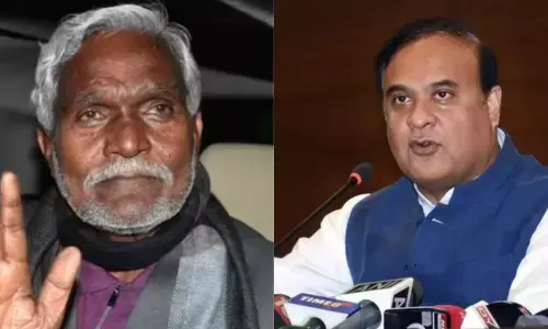 चंपई सोरेन के मुख्यमंत्री पद छोड़ने पर बीजेपी नेता हुए हमलावर, असम सीएम हिमंत विस्वा सरमा और निशिकांत दुबे ने साधा निशाना चंपई सोरेन के मुख्यमंत्री पद छोड़ने पर बीजेपी नेता हुए हमलावर, असम सीएम हिमंत विस्वा सरमा और निशिकांत दुबे ने साधा निशाना