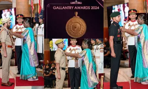 राष्ट्रपति द्रौपदी मुर्मू ने देश के वीर जवानों को कीर्ति और शौर्य चक्र से किया सम्मानित, देखिए पूरी लिस्ट