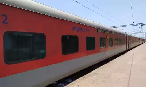 गोंदिया रेलवे स्टेशन पर रेल कोच रेस्टारेंट खोलने की तैयारी, मिलेंगेे स्वादिष्ट व्यंजन गोंदिया रेलवे स्टेशन पर रेल कोच रेस्टारेंट खोलने की तैयारी, मिलेंगेे स्वादिष्ट व्यंजन