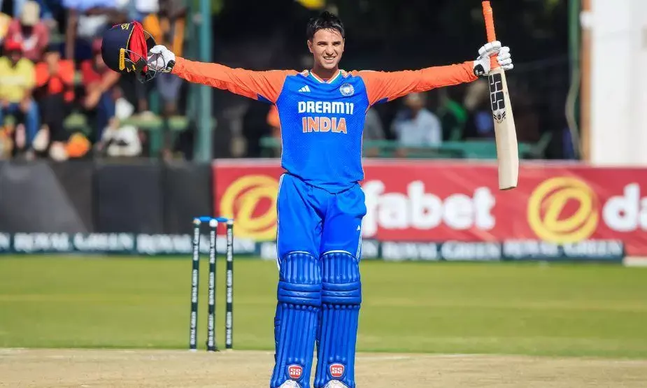 शतकवीर अभिषेक शर्मा ने बनाए शानदार रिकॉर्ड, केएल राहुल की बराबरी पर आए
