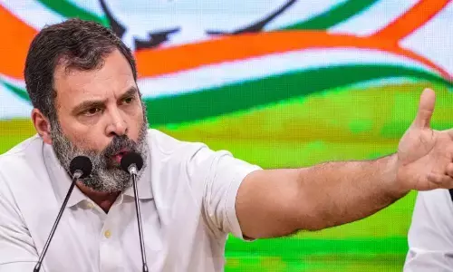 हिंसा पीड़ितों से मिलने के बाद राहुल गांधी की पहली प्रतिक्रिया, बोले- दो हिस्सों में बंट गया है मणिपुर...