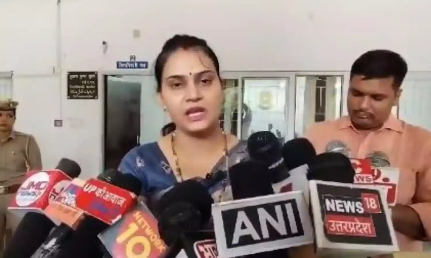 शारीरिक शोषण किया..., बीजेपी नेता नेहा त्रिपाठी ने कन्नौज के पूर्व सांसद सुब्रत पाठक पर लगाया बड़ा आरोप