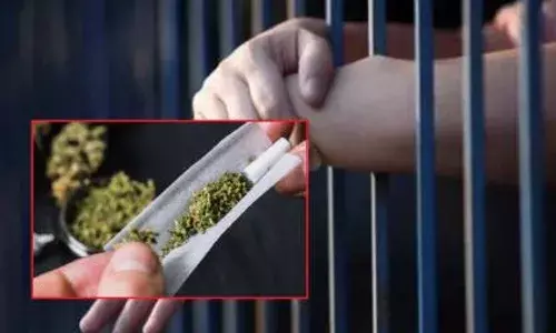 जेल में नशे की तैयारी; अंडरवियर में गांजा छुपा कर ले जा रहे आरोपी को पकड़ा