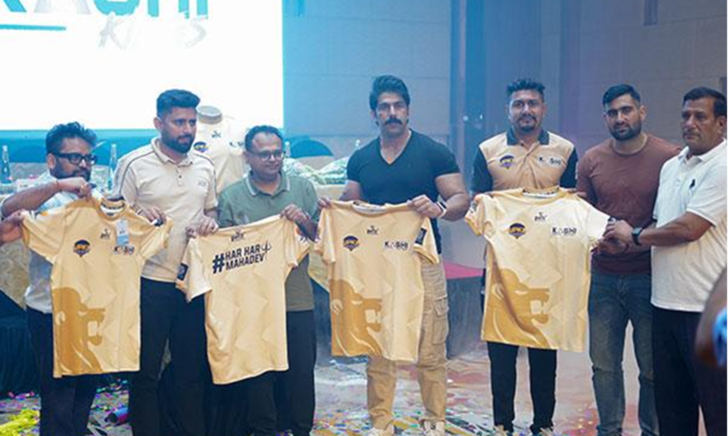 सफलता के साथ रेजिडेंशियल प्रोग्राम की घोषणा