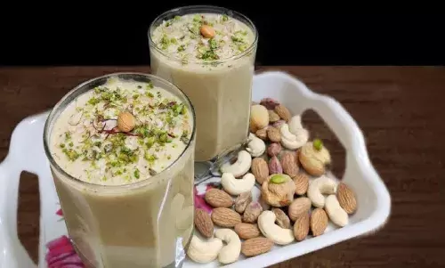 सेहत के साथ-साथ स्वाद में भी लाजवाब है ये ड्राई फ्रूट शेक, एक बार पिएंगे तो पीते ही रह जाएंगे सेहत के साथ-साथ स्वाद में भी लाजवाब है ये ड्राई फ्रूट शेक, एक बार पिएंगे तो पीते ही रह जाएंगे