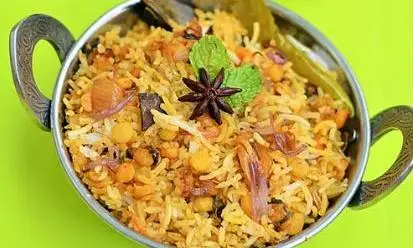 हैदराबाद की फेमस चना दाल बिरयानी बनाना सीखें तुरंत, टेस्ट की गेस्ट करेंगे तारीफ