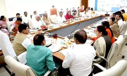 जनप्रतिनिधि अपने दायित्वों के निर्वहन में अधिक प्रभावी, पारदर्शी और दक्ष हों, इंदौर संभाग के विधायकों की मीटिंग में बोले सीएम मोहन यादव