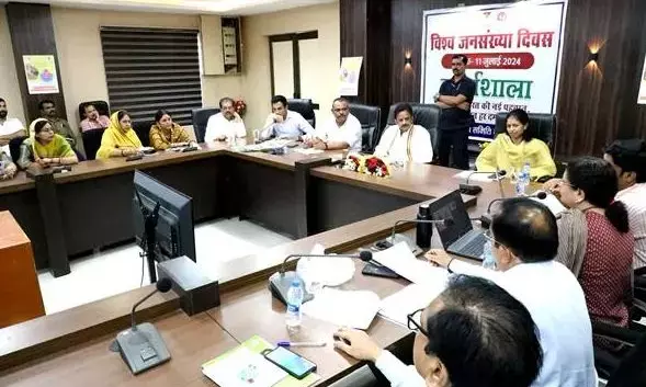5 वर्ष से अधिक आयु के व्यक्ति वर्ष में एक बार स्वास्थ्य की जाँच करायें - डिप्टी सीएम राजेंद्र शुक्ल