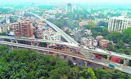 सदर फ्लायओवर को लेकर मनपा और एनएचएआई में ठनी, मनपा का हस्तांतरण लेने से इंकार सदर फ्लायओवर को लेकर मनपा और एनएचएआई में ठनी, मनपा का हस्तांतरण लेने से इंकार