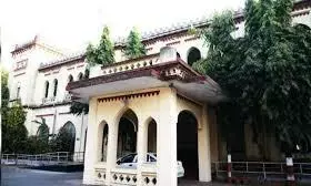 हड़ताल का साइड इफेक्ट, लाडकी बहन योजना और निराधारों के काम अटके हड़ताल का साइड इफेक्ट, लाडकी बहन योजना और निराधारों के काम अटके