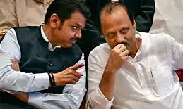 बादल में खोया हेलीकाप्टर, सकुशल बचे महाराष्ट्र के दोनों डीसीएम