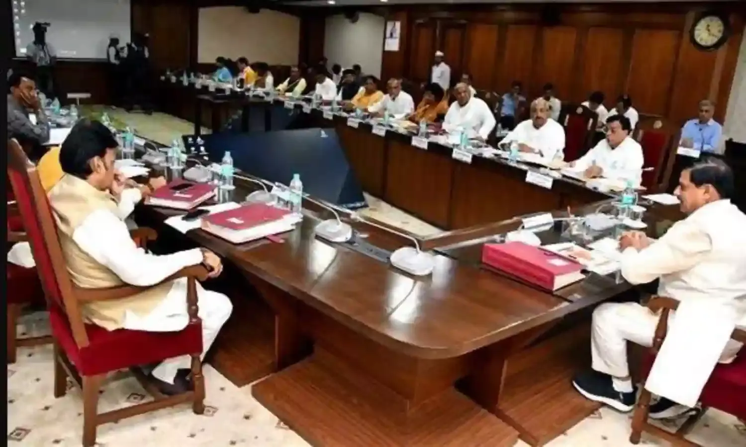 मोहन यादव की अध्यक्षता में हुई कैबिनेट बैठक, इन अहम प्रस्तावों पर लगी मुहर