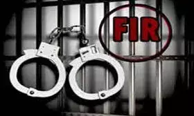 वकील की मदद से रची मकान हड़पने की साजिश , शिकायत पर पुलिस ने प्रकरण दर्ज किया वकील की मदद से रची मकान हड़पने की साजिश , शिकायत पर पुलिस ने प्रकरण दर्ज किया