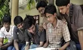 आर्थिक पिछड़े वर्ग को 100 फीसदी शिक्षा शुल्क माफ, एडमिशन लेने वाले विद्यार्थी को लाभ आर्थिक पिछड़े वर्ग को 100 फीसदी शिक्षा शुल्क माफ, एडमिशन लेने वाले विद्यार्थी को लाभ