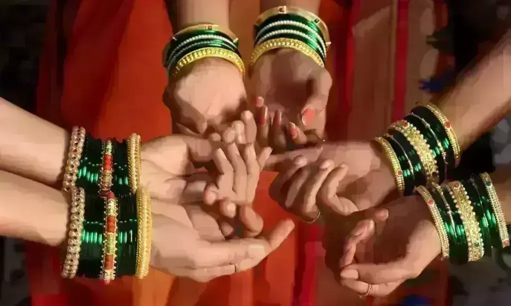 इन दिनों ट्रेंड में है ये हरी चूड़ी और कंगन, सावन में जरूर करें इन्हें अपने श्रृंगार में शामिल