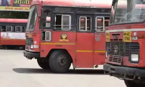 बारिश के कारण एसटी को हुआ लाखों का नुकसान, कई इलाकों में अब भी पानी - नहीं लग रही ट्रिप