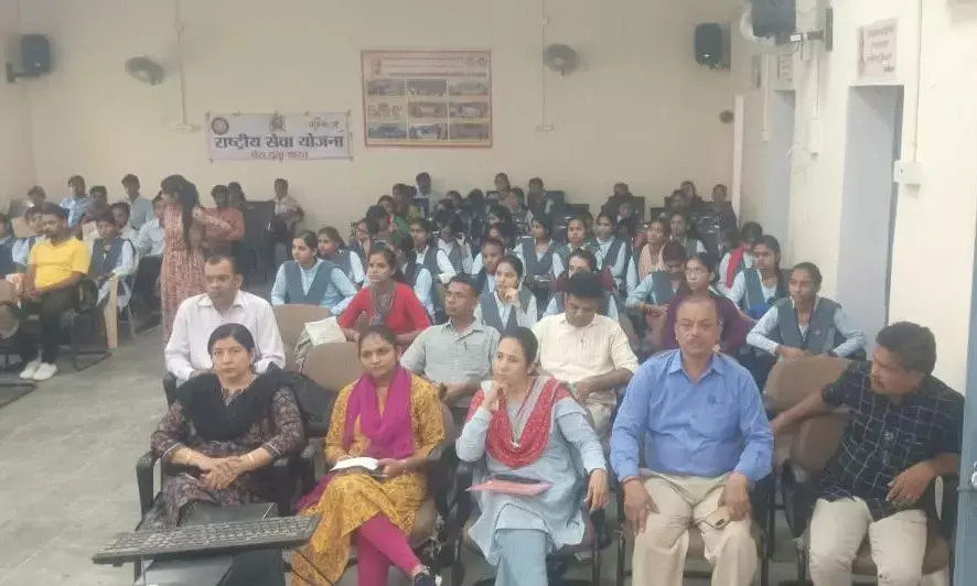 छत्रसाल महाविद्यालय में गुरू पूर्णिमा के द्वितीय दिवस पर आयोजित हुए कार्यक्रम