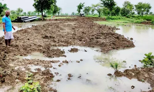 भंडारा में गेल गैस के पाइप लाइन की खुदाई में 14 किसानों के खेत हुए बर्बाद