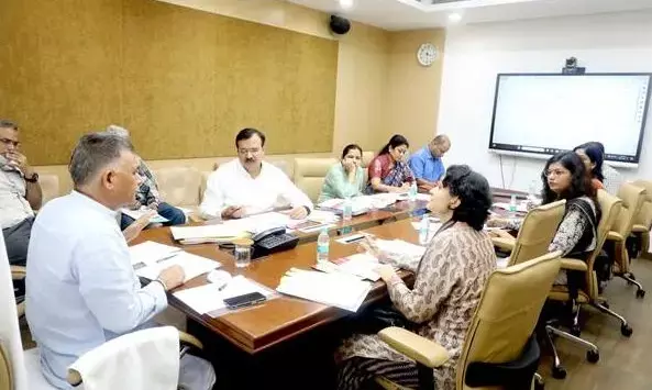 शोध एवं अनुसंधान पर व्यापक कार्ययोजना के साथ हो क्रियान्वयन - आयुष मंत्री  परमार