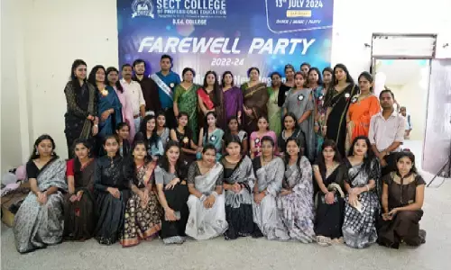 सेक्ट कॉलेज के बी.एड. छात्रों का विदाई समारोह आयोजित सेक्ट कॉलेज के बी.एड. छात्रों का विदाई समारोह आयोजित